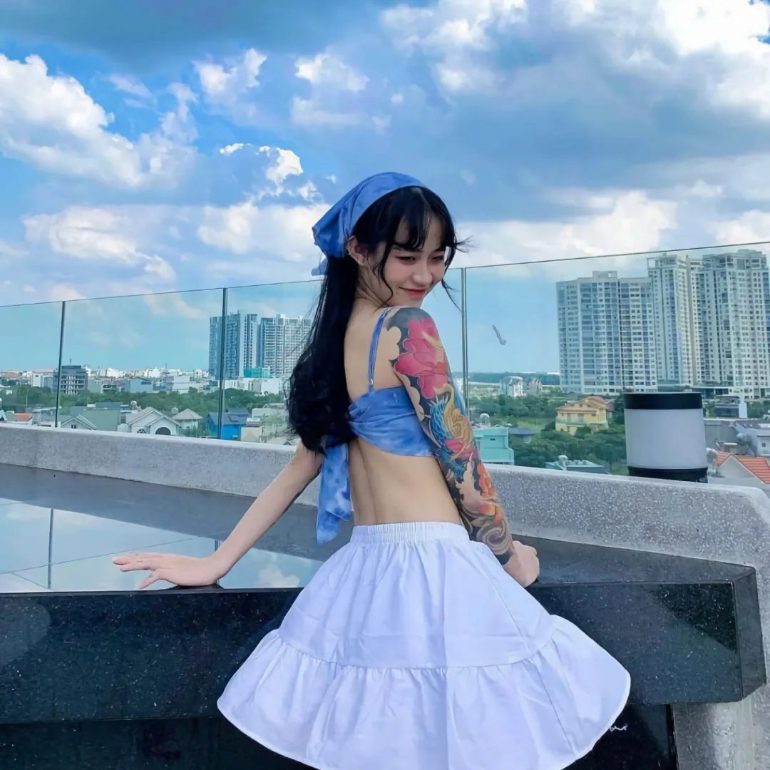 夏威夷冲浪女孩 海报