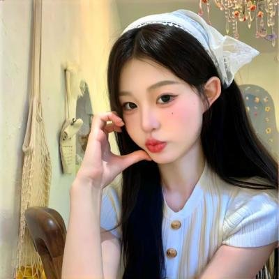 少女艾薇 海报